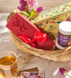 Organic India Mothers Day Giveaway prize ilustration